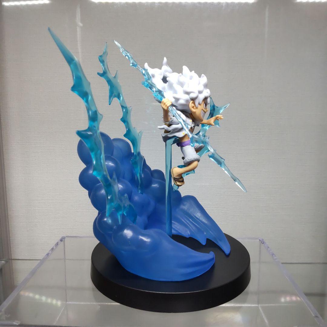 Mini figure ispirata alla forma Gear 5 – effetto fulmine blu (Usata)