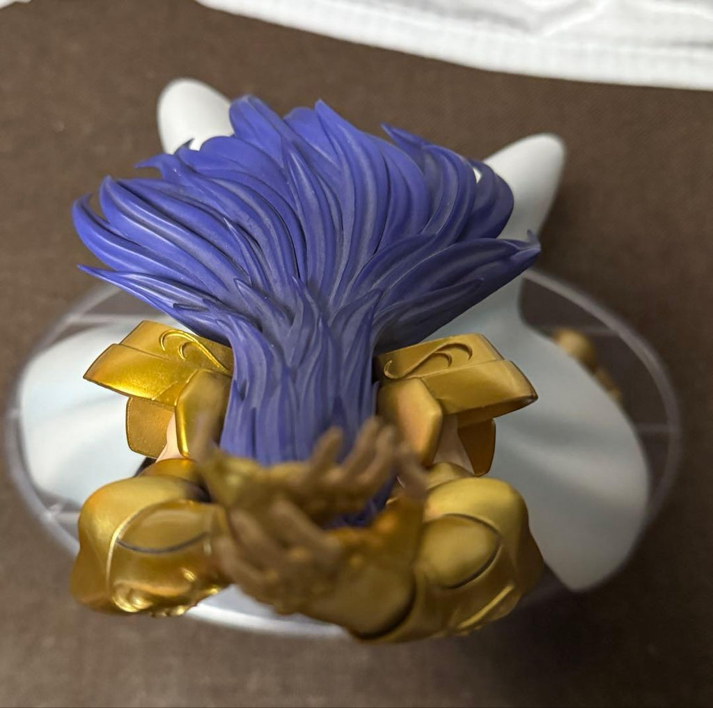 Figure ispirata al Cavaliere d’Oro – versione da esposizione (Usata)