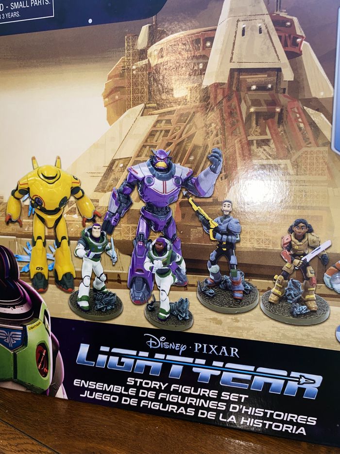 Set di Figure Ispirato al Film “Lightyear” – Con Scatola Originale