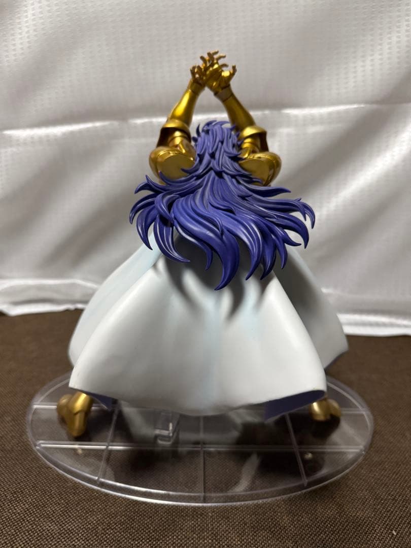 Figure ispirata al Cavaliere d’Oro – versione da esposizione (Usata)