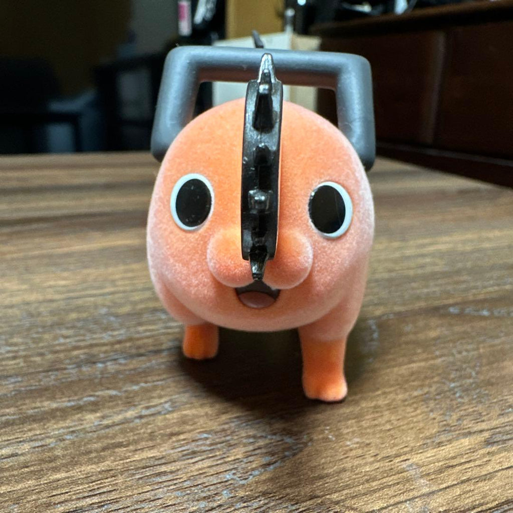 Figure ispirata a Pochita – versione floccata (ispirazione Chainsaw Style)