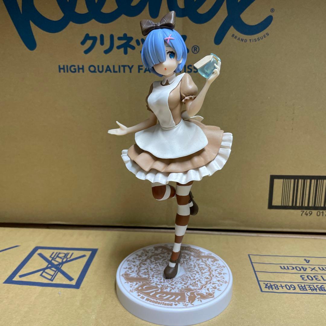 Rem “In Wonderland” – Figure da collezione ispirata a Re:Zero (Usata)