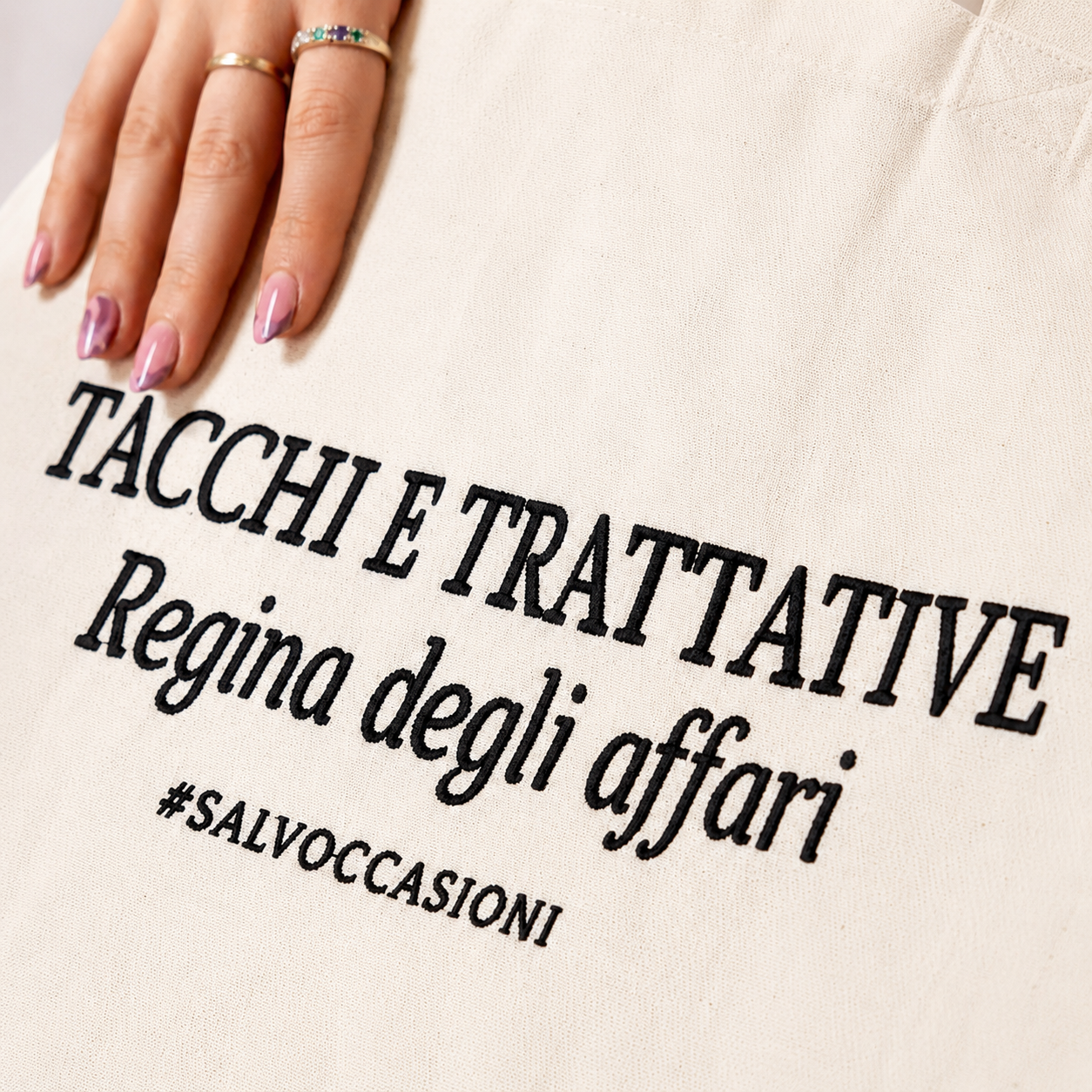 Tote Bag – “Tacchi e Trattative”